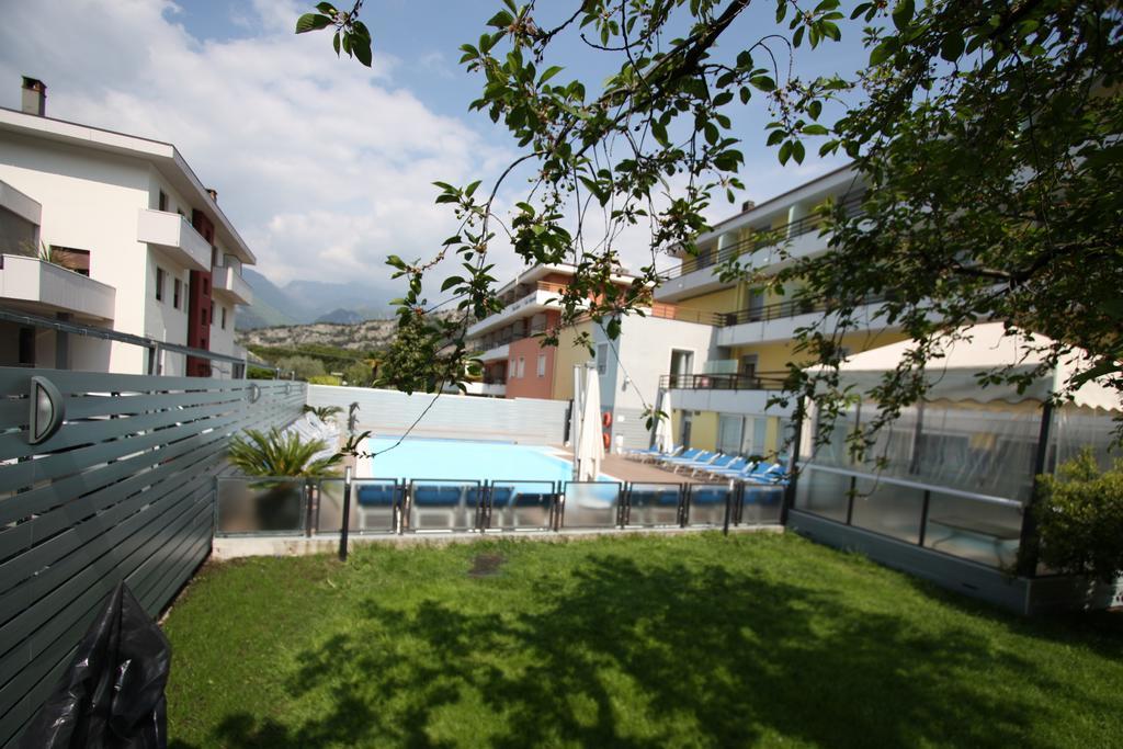 Hotel Miorelli Torbole Sul Garda Extérieur photo