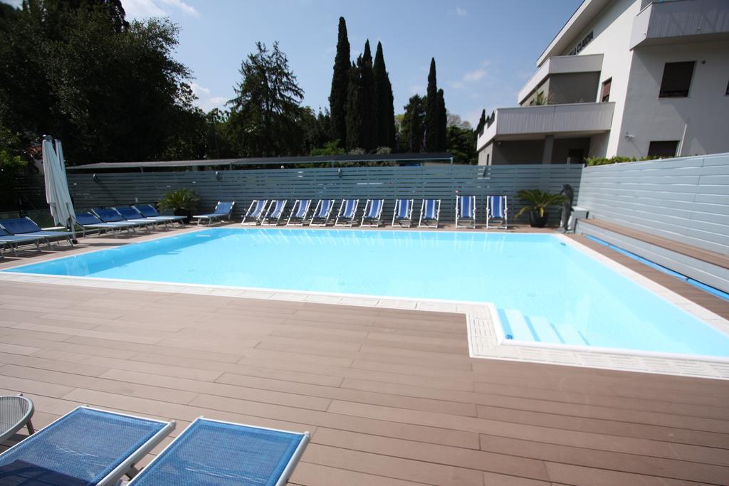 Hotel Miorelli Torbole Sul Garda Extérieur photo