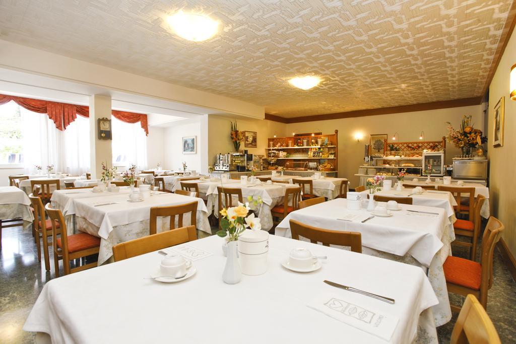 Hotel Miorelli Torbole Sul Garda Extérieur photo