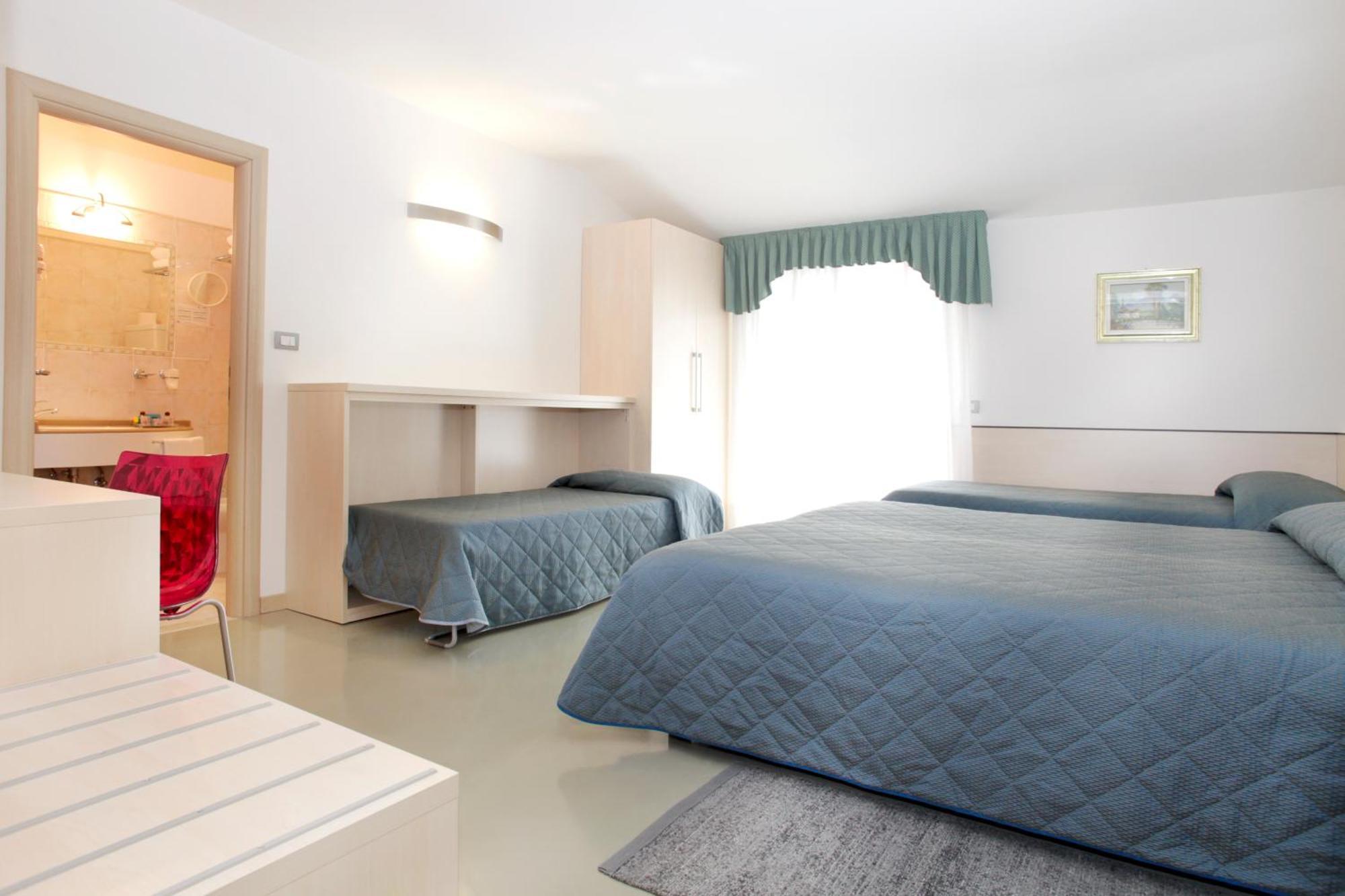 Hotel Miorelli Torbole Sul Garda Extérieur photo