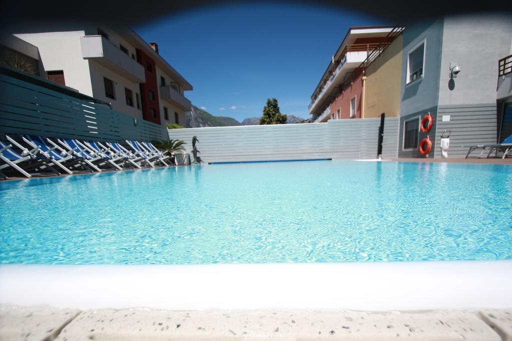 Hotel Miorelli Torbole Sul Garda Extérieur photo